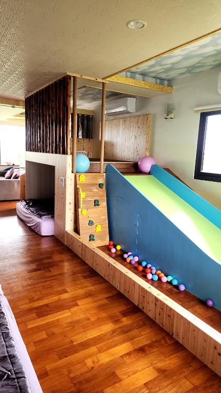 Biliár nebo kulečník v ubytování Lanyang Beach Villa
