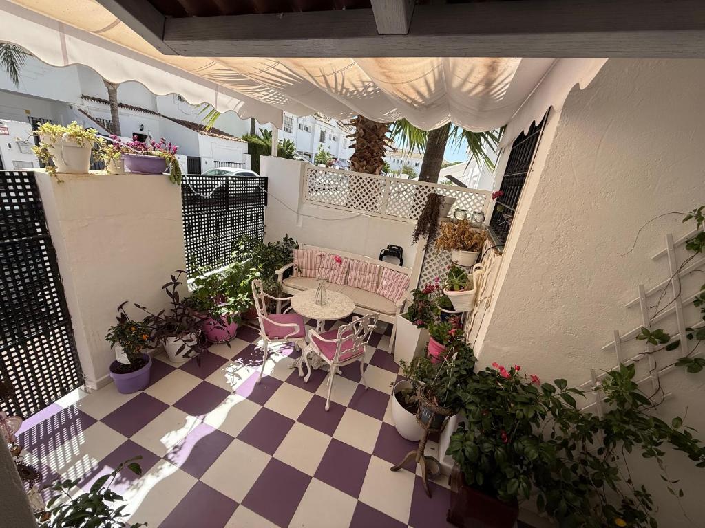 Vonkajšia záhrada v ubytovaní STUDIO -PATIO ANDALUZ-