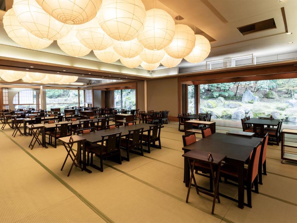 Restaurace v ubytování Hakone Yunohana Prince Hotel