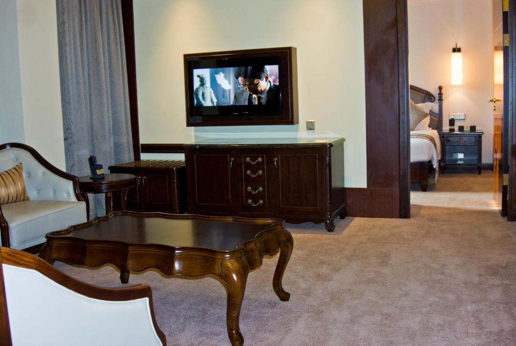 Tang Palace Hotel - Junior Suite