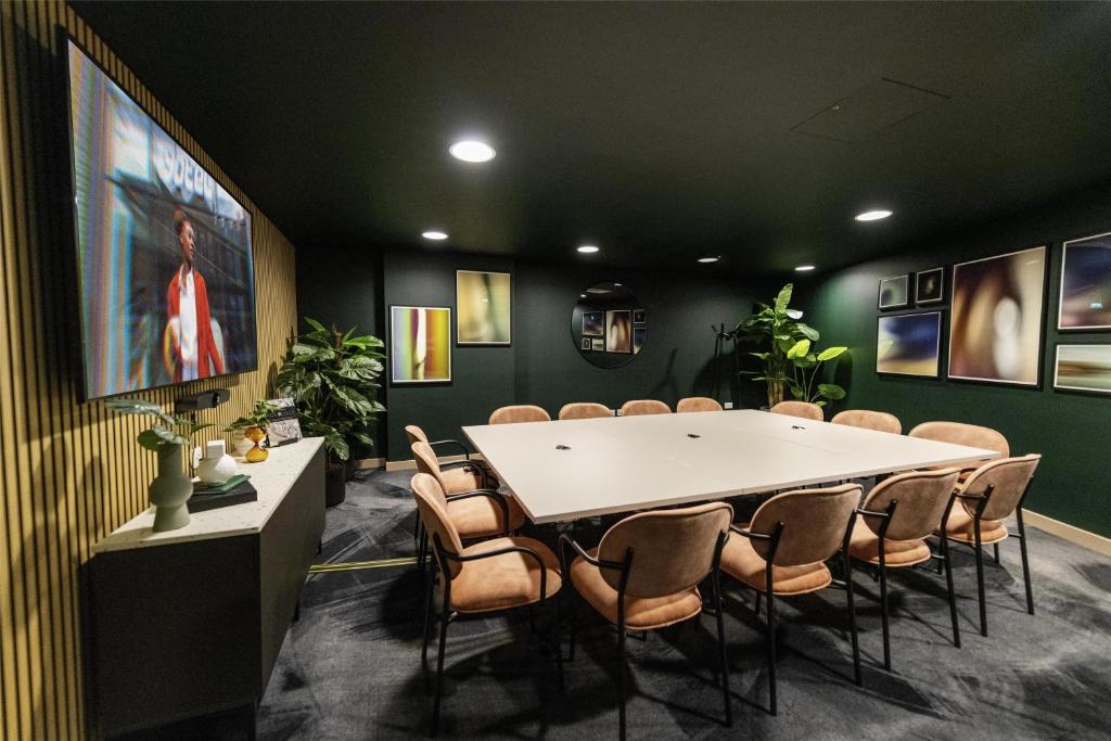 YOTEL London City - Resim 12