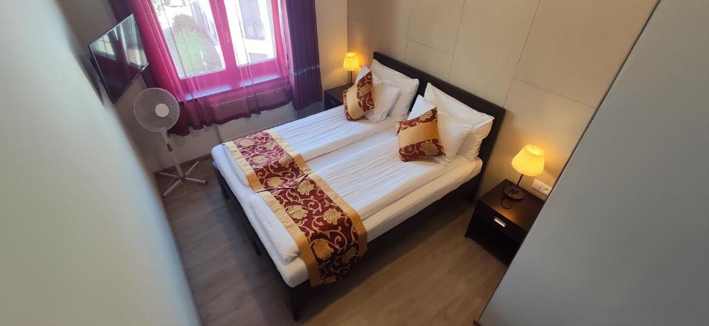 Sun-House Pension&Restaurant -ParkingFree Limited spaces- - Resim 21