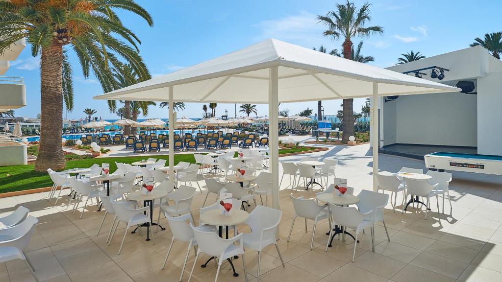 Hipotels Mercedes Aparthotel, Cala Millor – Bijgewerkte ...