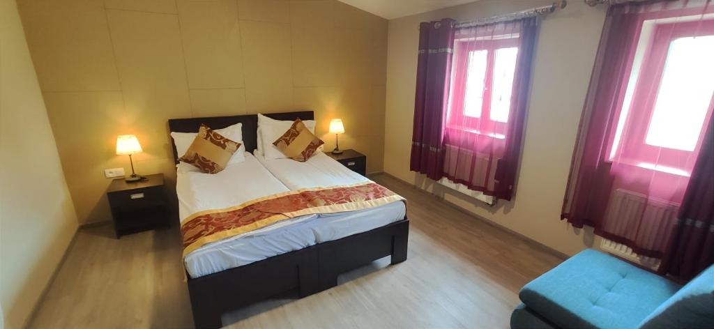 Sun-House Pension&Restaurant -ParkingFree Limited spaces- - Resim 11