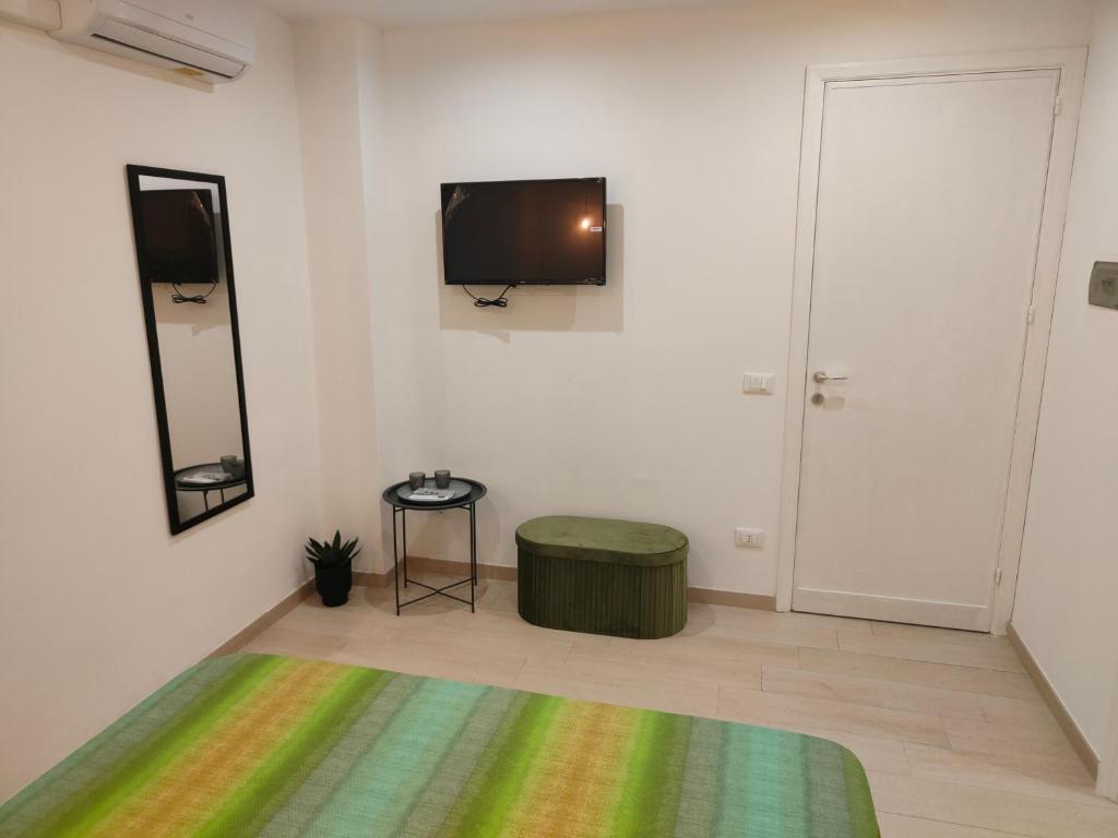 TV a/nebo společenská místnost v ubytování Suite12