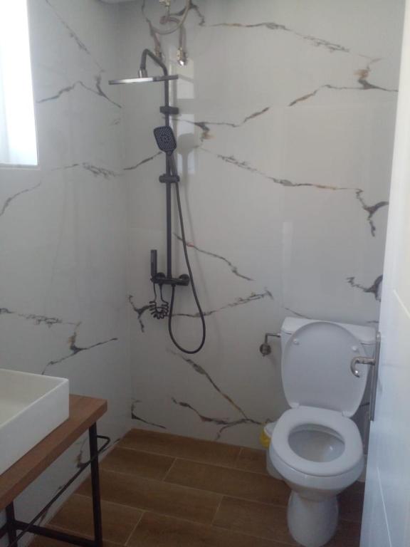 Koupelna v ubytování Ideal ApartHotel Saranda