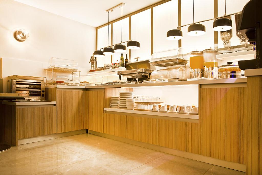 Hospedium Hotel Los Condes - Resim 7