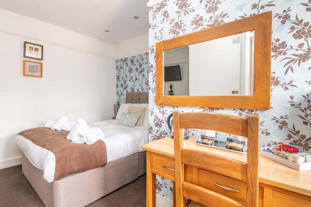 tiger inn - Small Double Room