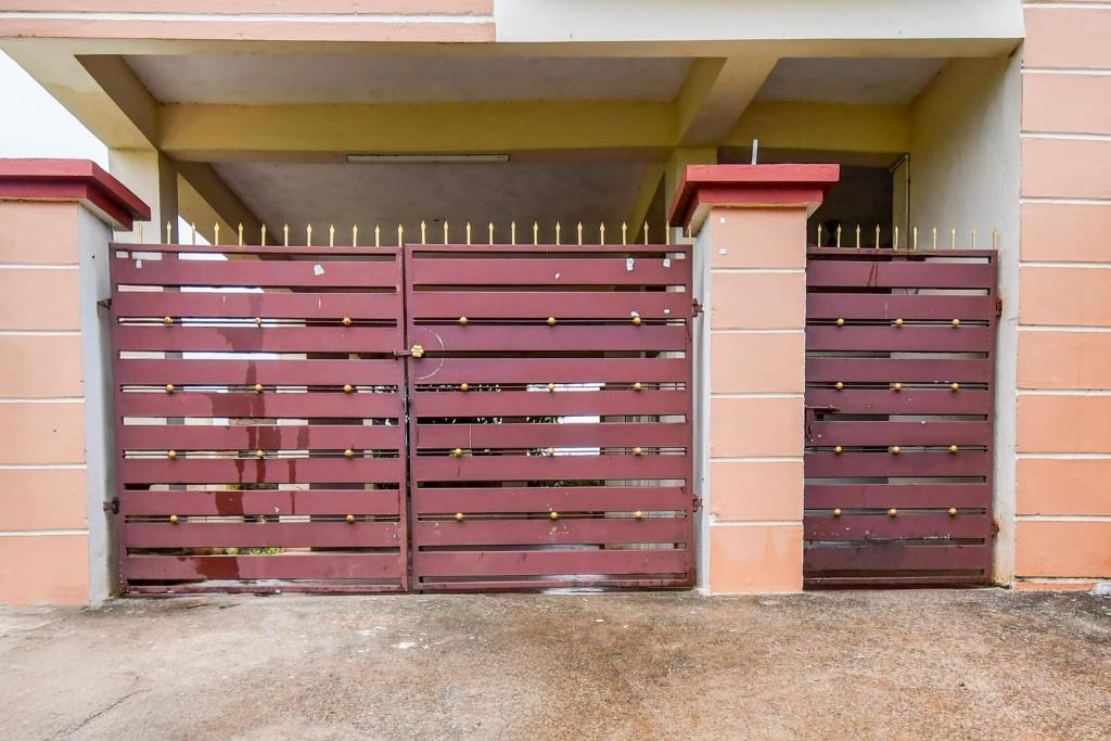 Fotografie z fotogalerie ubytování Super Hotel O Dumduma Near DN Regalia Mall v destinaci Khandagiri