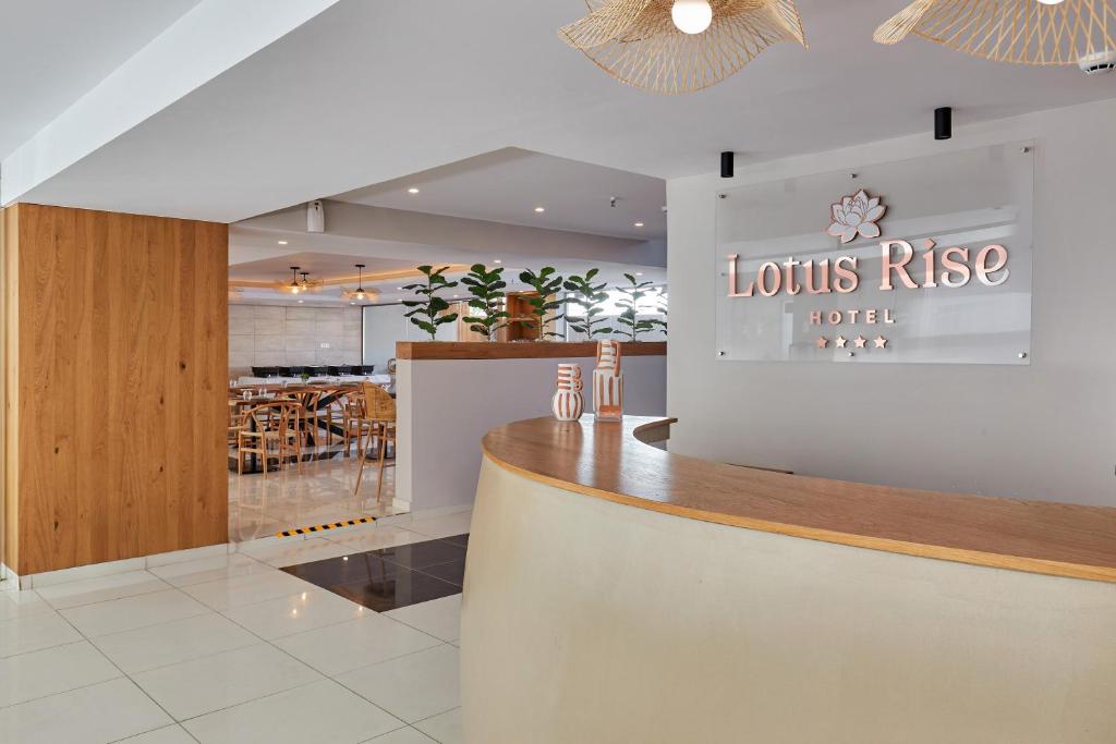 Certifikát, hodnocení, plakát nebo jiný dokument vystavený v ubytování Lotus Rise Hotel - Adults Only