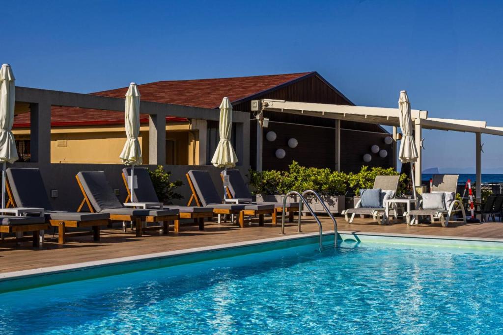The swimming pool at or close to Akrothalassia