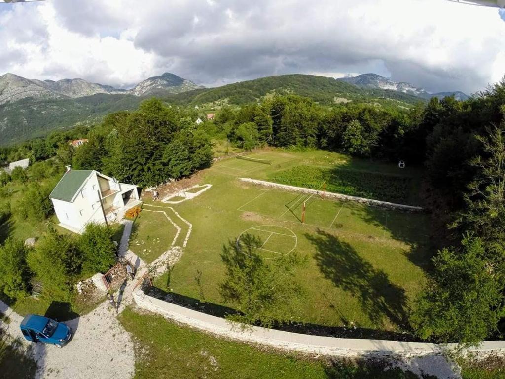 Příroda nedaleko penzionu – hostince