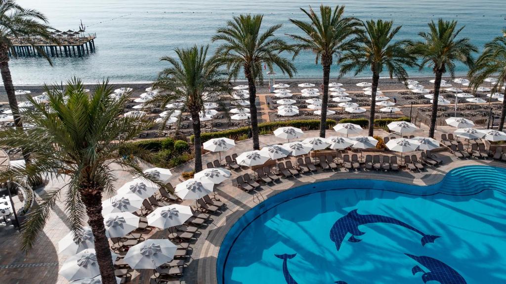 The swimming pool at or close to The Norm Oriental Kemer