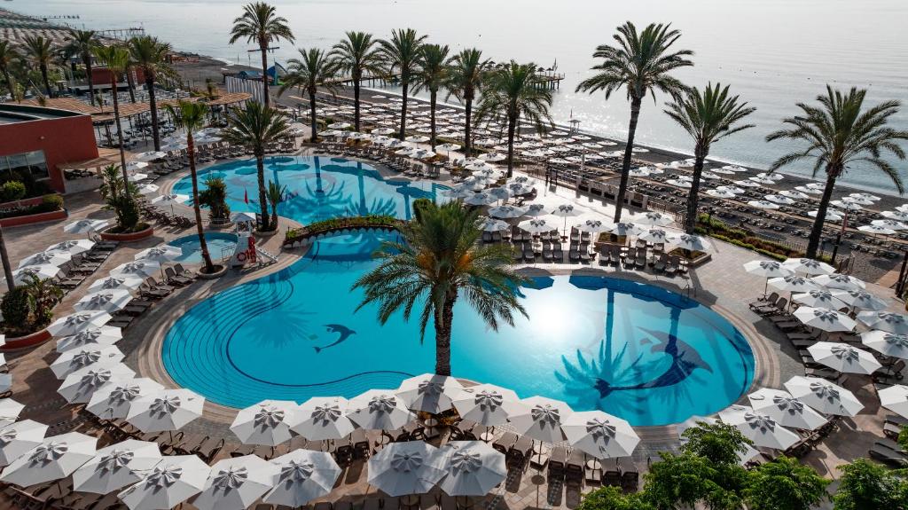 The swimming pool at or close to The Norm Oriental Kemer