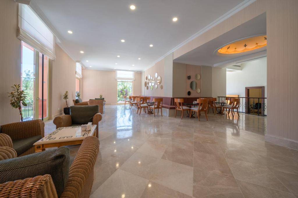 A seating area at The Norm Oriental Kemer