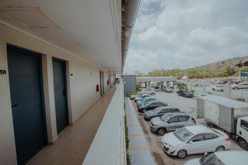 Nespecifikovaný výhled na hory nebo výhled na hory při pohledu z hotelu