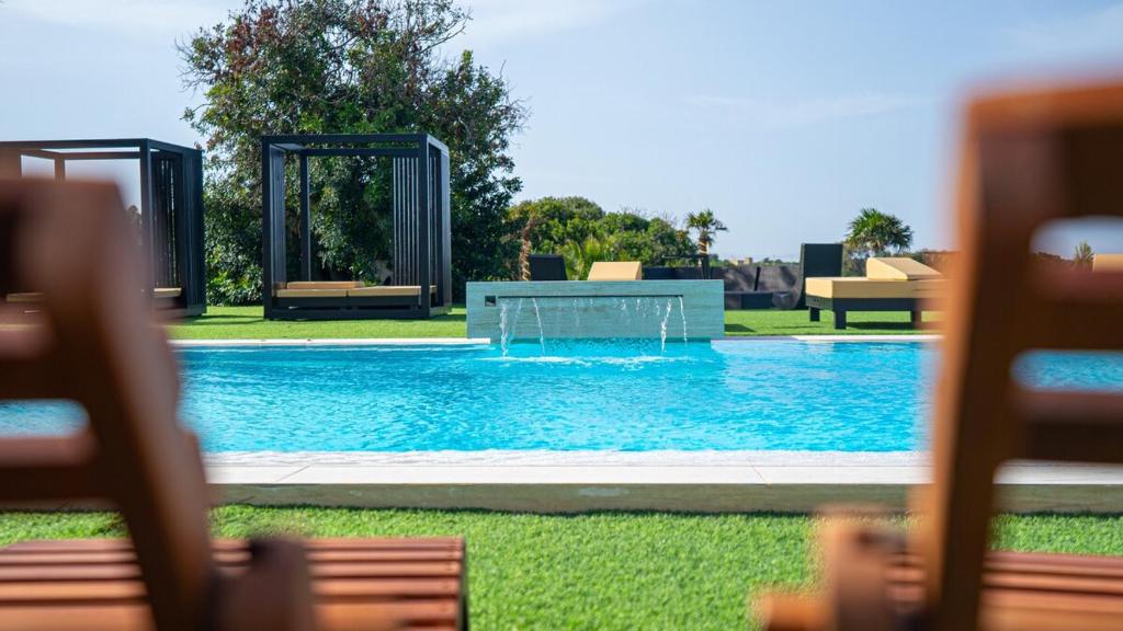 Bazén v ubytování Harmony Hideaway by AURA nebo v jeho okolí