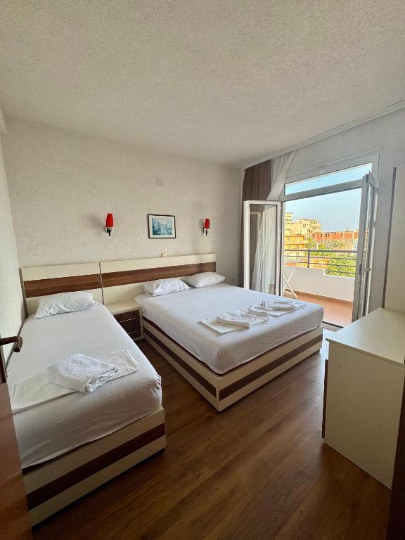 Adriatic Apartments - Two-Bedroom Apartment