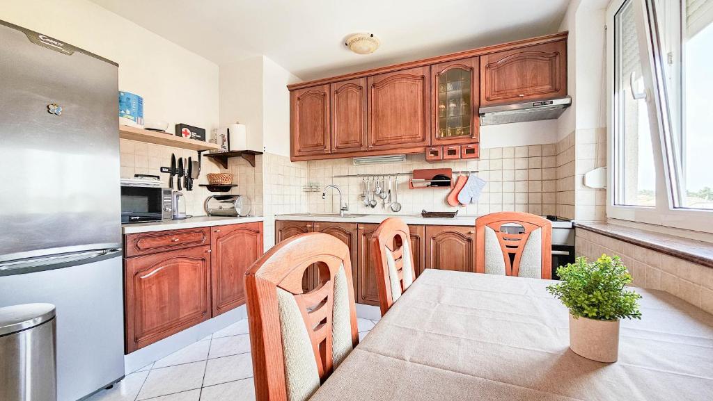Apartment Neno