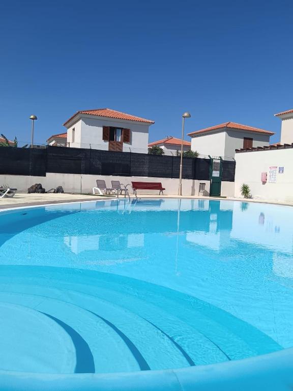 Bonita villa en Corralejo con piscina y wifi
