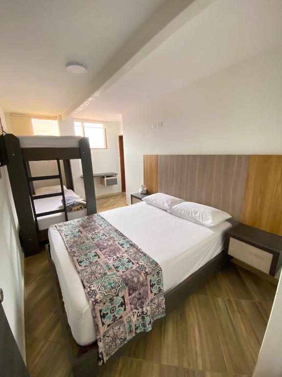Postel nebo postele na pokoji v ubytování Hotel La Bastida