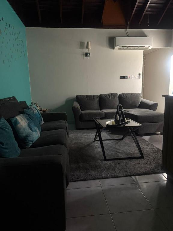 Posezení v ubytování City View Luxury Suite