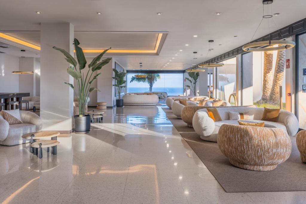 Posezení v ubytování Hotel Atlantic El Tope