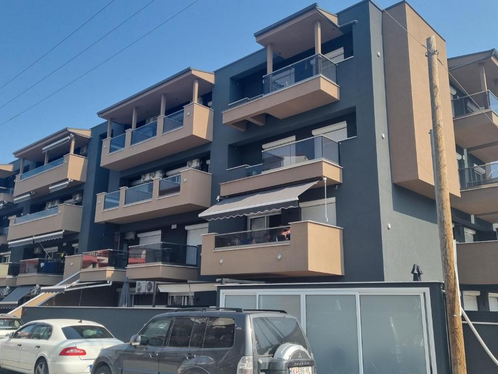 AFRODITI Studios Grigoriu Luxury Apartaments