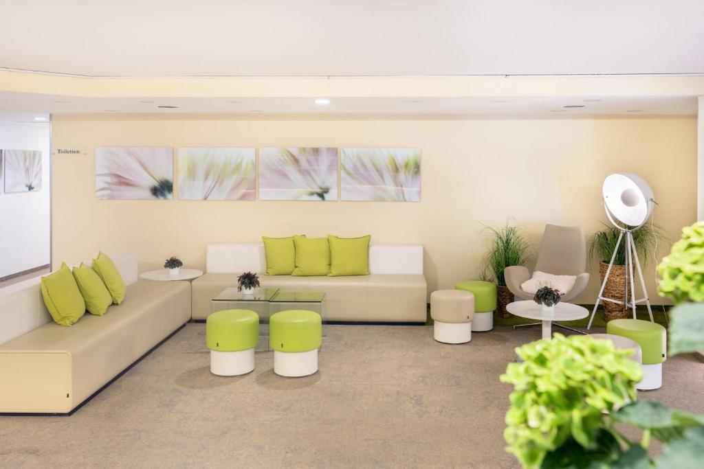 Posezení v ubytování Garner Hotel Erlangen Süd by IHG