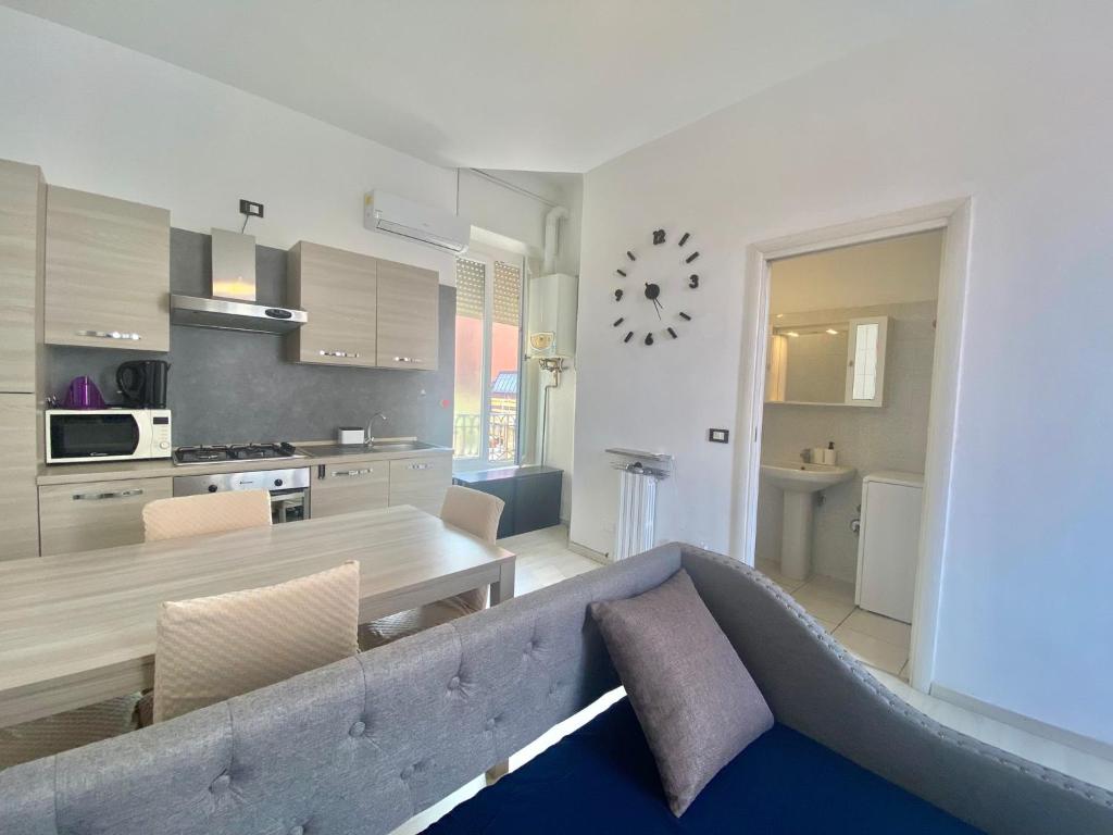 Modica Home