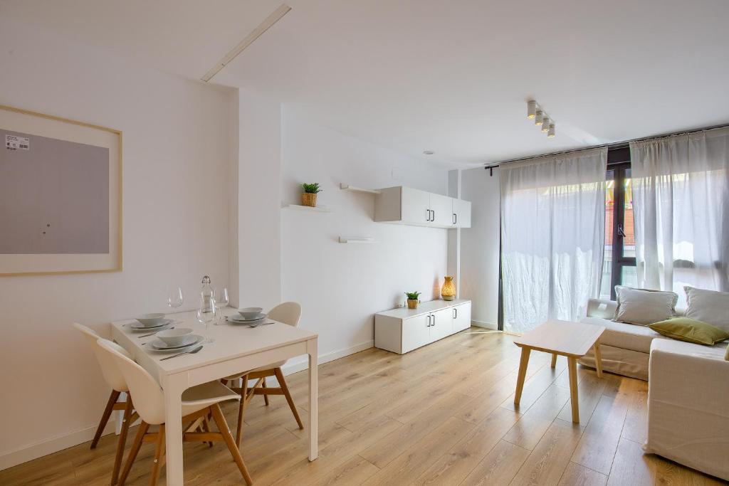 Edmond Vibes Airport - Ifema Hub