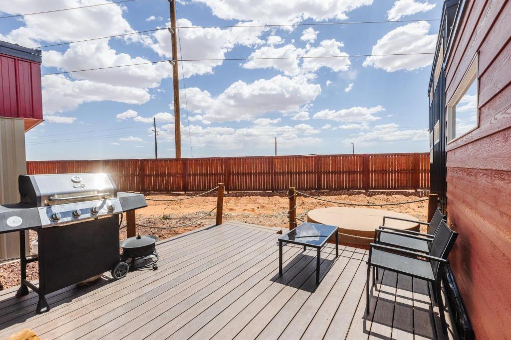 Balkon oz. terasa v nastanitvi Angels Landing Tiny Home