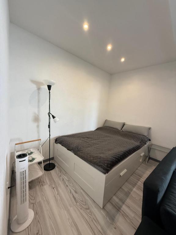 Postel nebo postele na pokoji v ubytování Apartment in Bad Nauheim BX