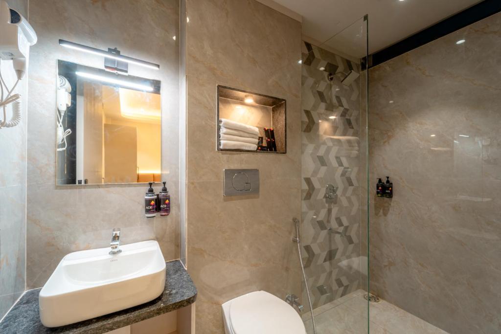 Koupelna v ubytování Aceotel Select Sarvagya, Vijay Nagar- A Luxury Boutique Hotel -Nipania