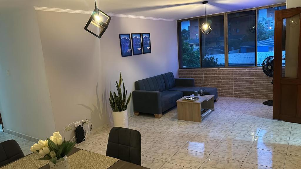 Χώρος καθιστικού στο Apartamento 84 - 2 habitaciones