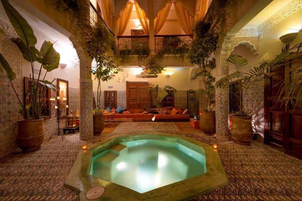 Bazén v ubytování Abelia Riad - 2024 traveler's Choice Award nebo v jeho okolí