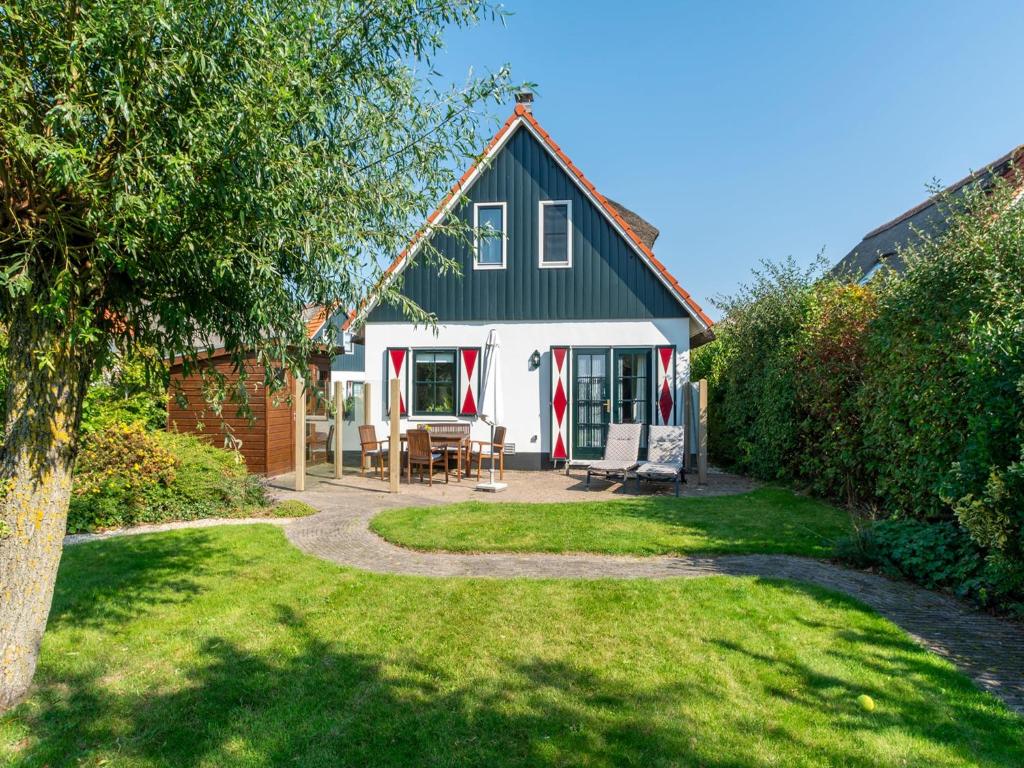 Zahrada ubytování Villa in Callantsoog near the Beach