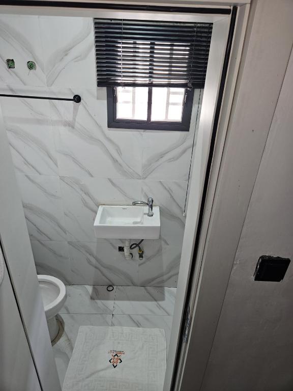 Bilik mandi di Diamond Flux Apartments