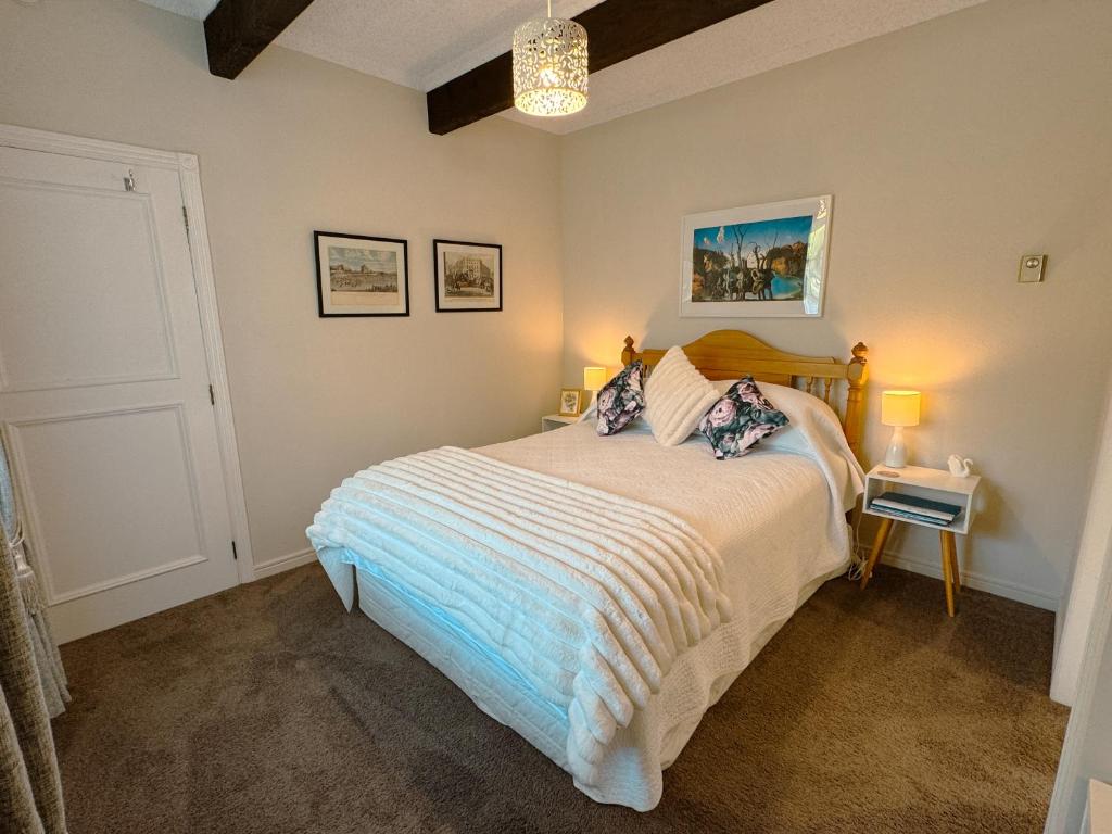 Swan House - Resim 23