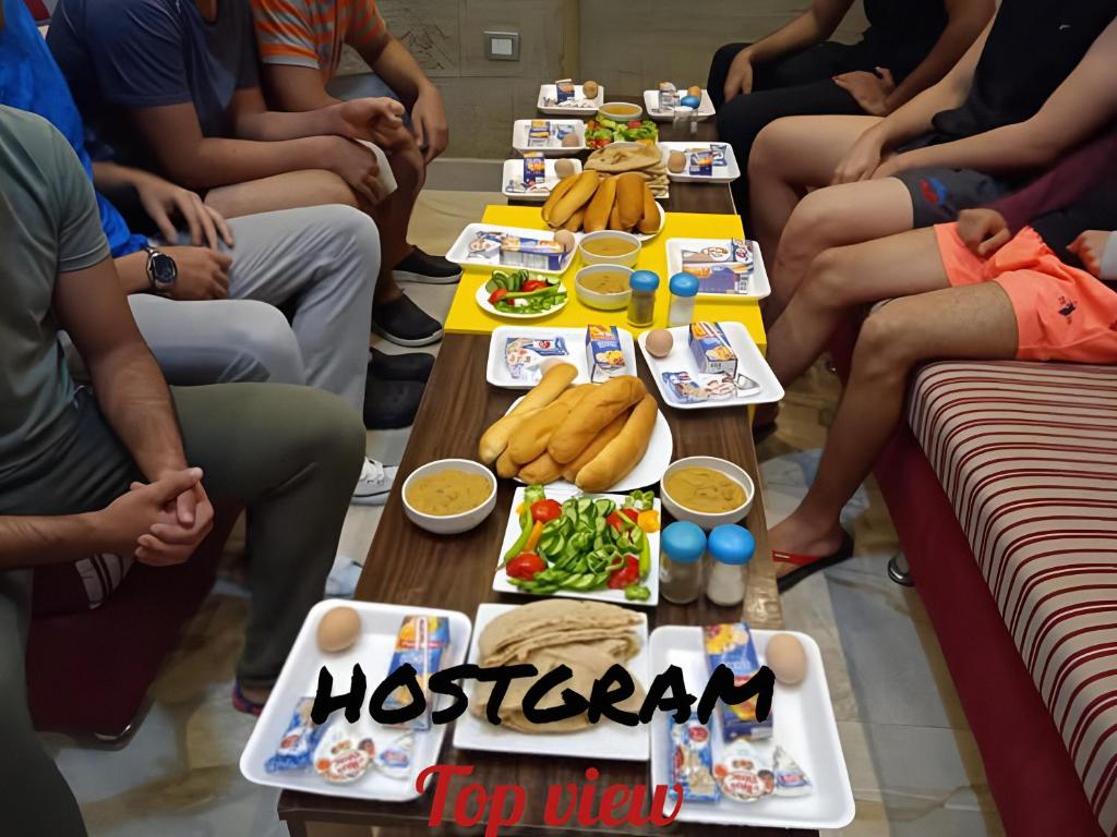 Jídlo v hotelu nebo okolí