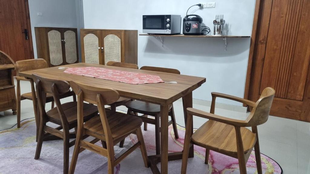 Fotografie z fotogalerie ubytování Semesta Luxury Guest House v destinaci Geruntang