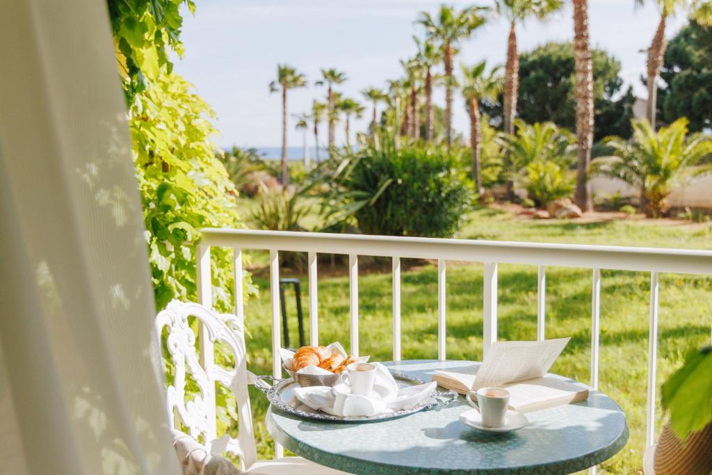 Balkón nebo terasa v ubytování Hotel Corsica & Spa Serena