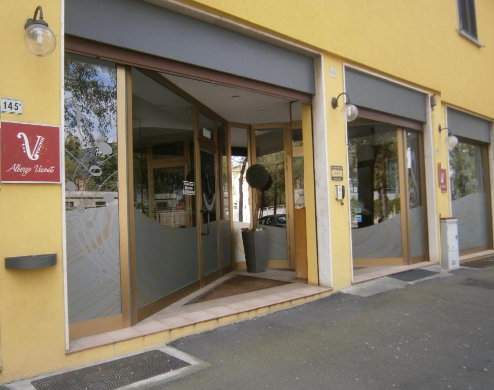 Exteriér nebo vchod ubytování Albergo Visconti