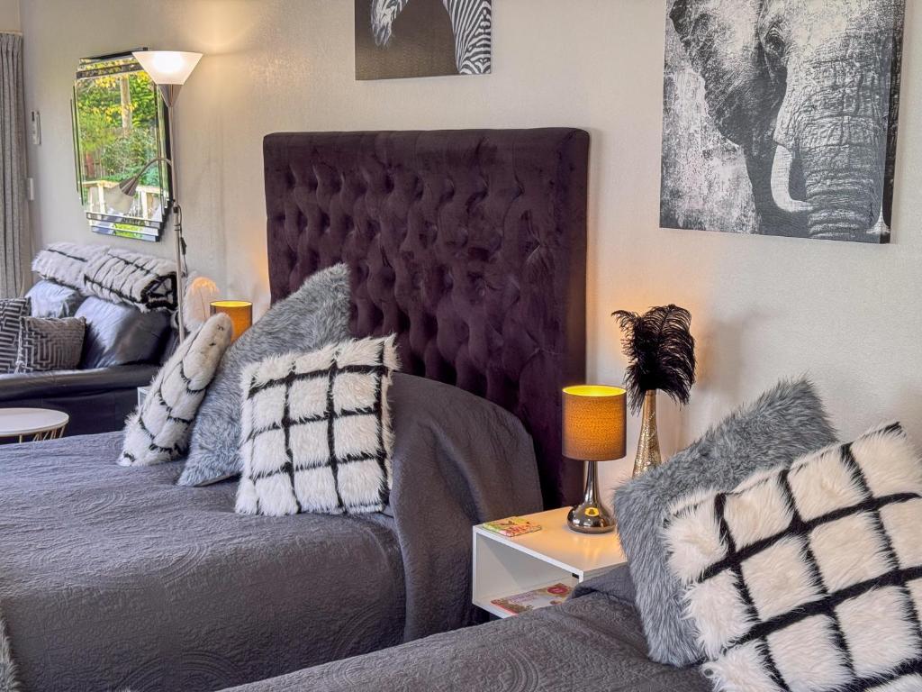 Swan House - Resim 45