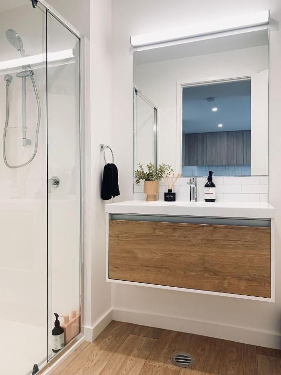 Scandinavian City Escape - Walk Everywhere in CBD - Oslo on Hereford - Resim 8