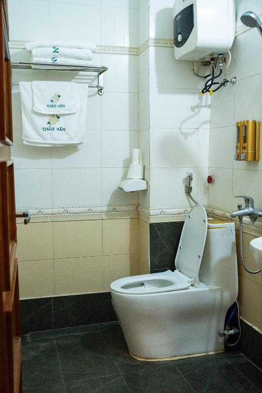 Thảo Hân Hotel - Tweepersoonskamer Met Eigen Badkamer