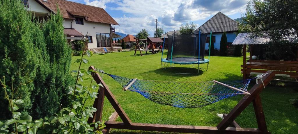 Herní místnost nebo prostor pro děti v ubytování Pensiunea Panoramic