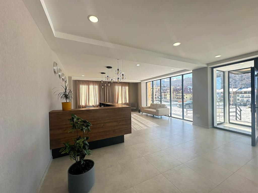 Foto sihtkohas Bakuriani asuva majutusasutuse Crystal Loft Block C Apartment with views galeriist