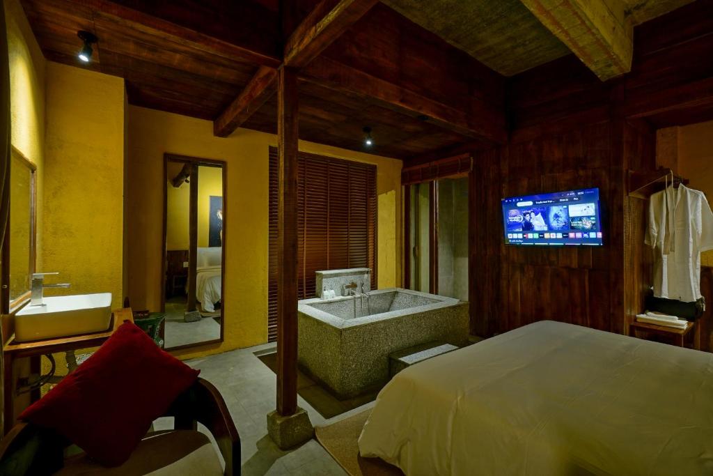 Phòng Deluxe Giường Đôi