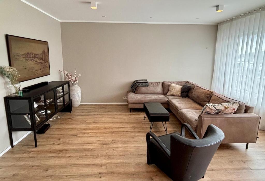 Modern & spacious apartment in new neighbourhood